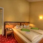 Koenigshof Hotel 4*