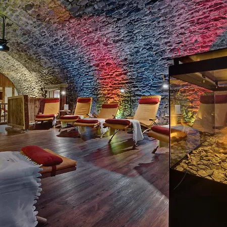 Otel Koenigshof 4*
