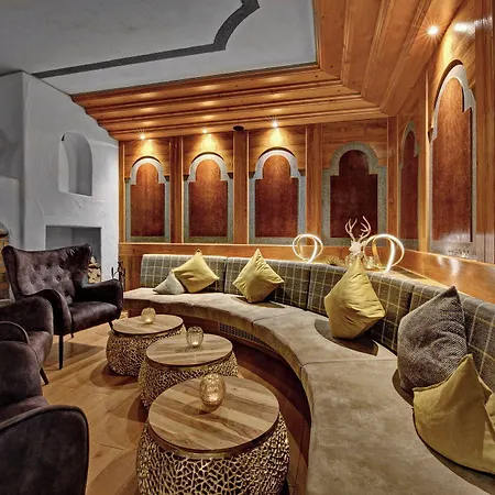Koenigshof Otel 4*
