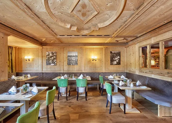 Hotel Königshof 4*