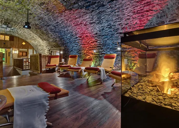 Hotel Koenigshof Hotel Resort 4*